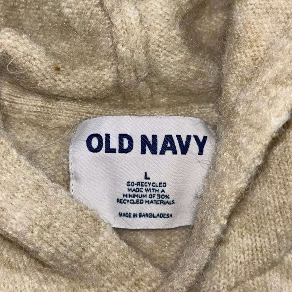 Old Navy Go Recycled Pullover Hoodie Cream Color Women’s L Cozy Comfortable